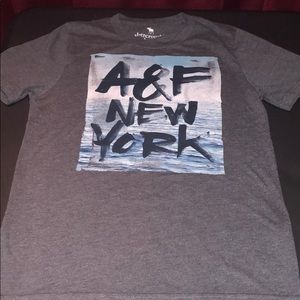 6 Abercrombie boys T-Shirts